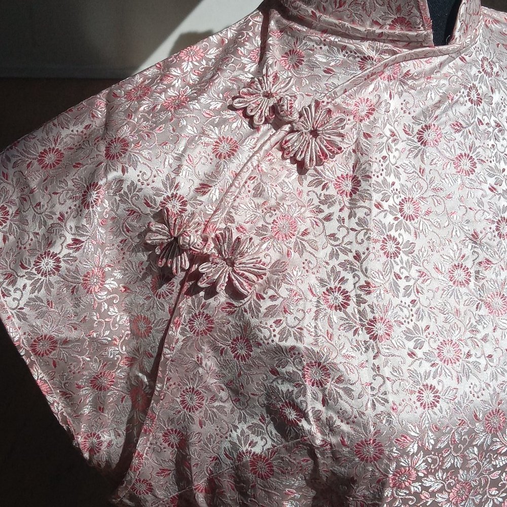 Handcrafted two-tone pink floral satin Sheen dress - Picture 7 of 13